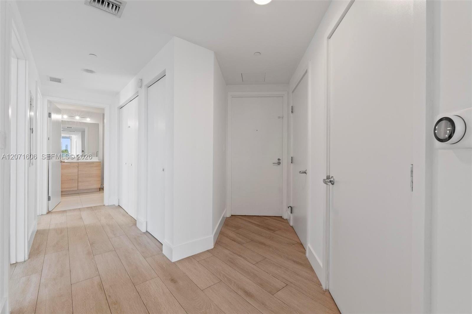 16385 Biscayne Boulevard 521 — photo 4