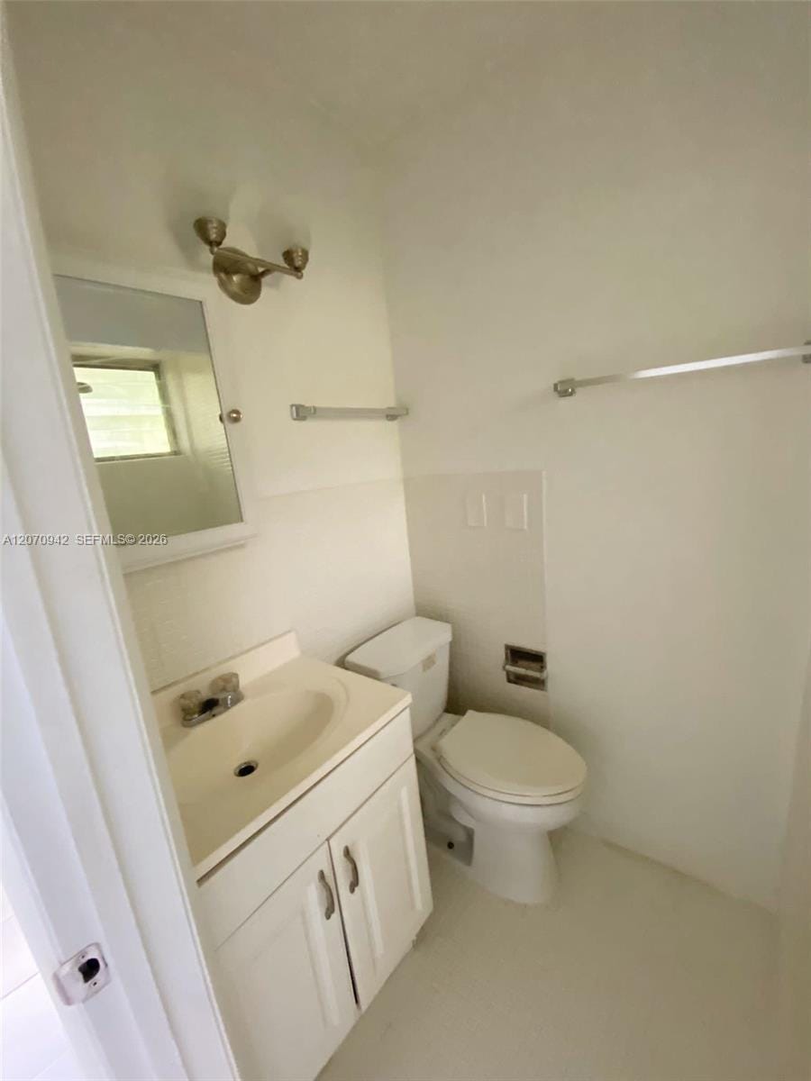 2612 Johnson Street 13 — photo 8