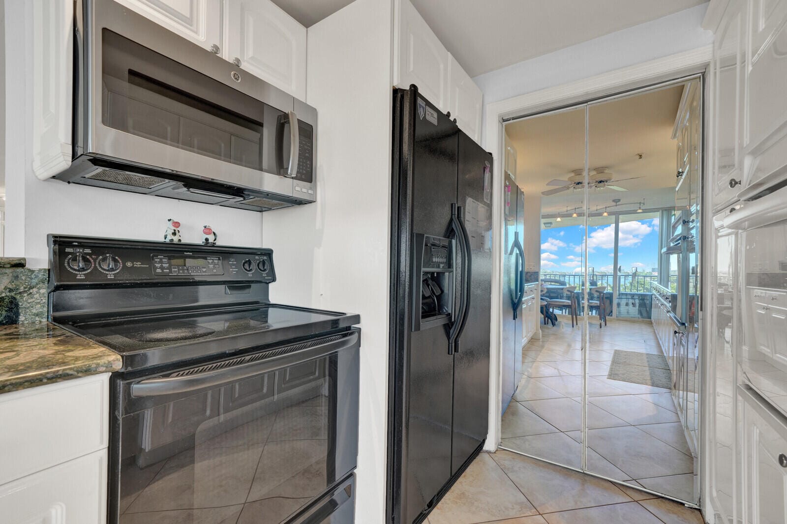 859 Jeffery Street 7050, Boca Raton, FL 33487 photo 12