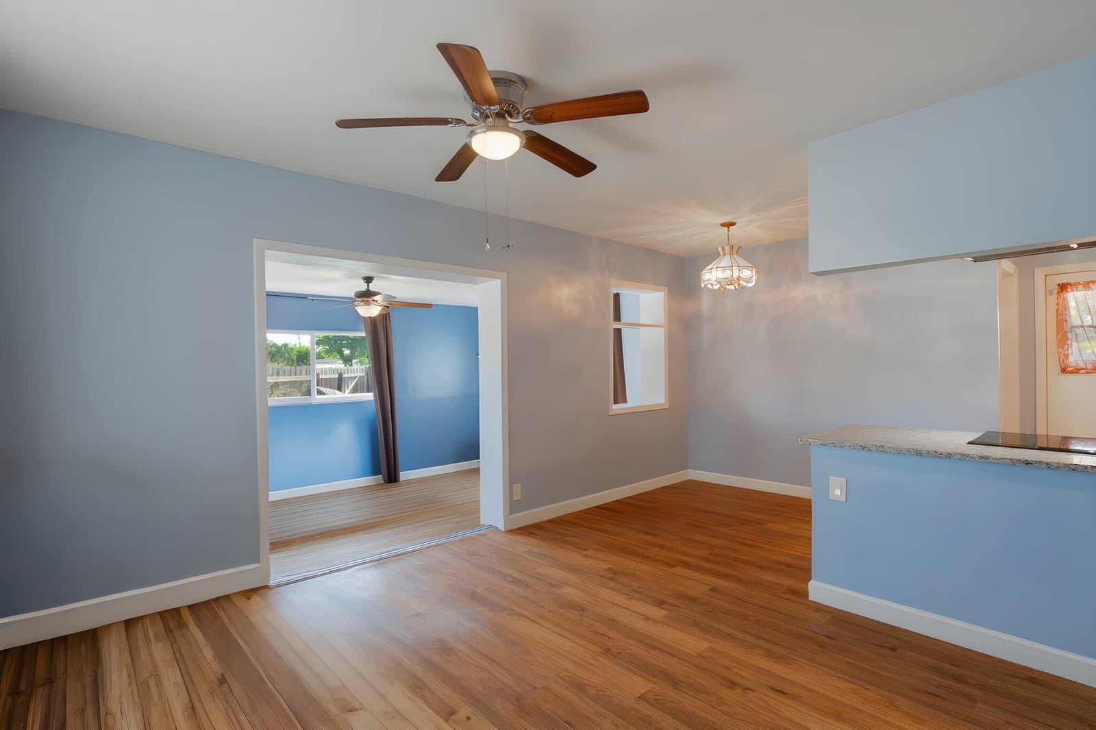 1446 W DREW Street — photo 8