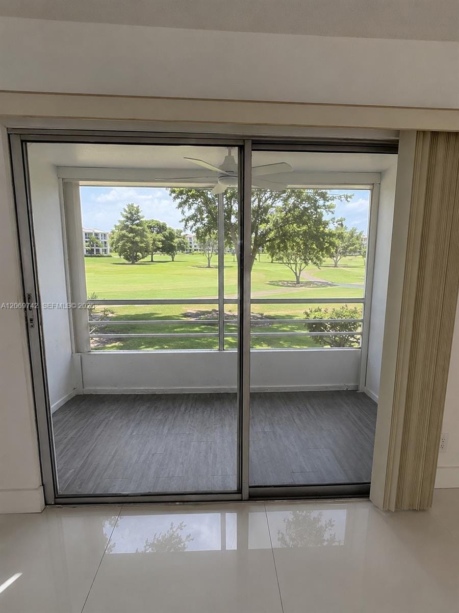 500 SW 130th Terrace 109A, Pembroke Pines, FL 33027