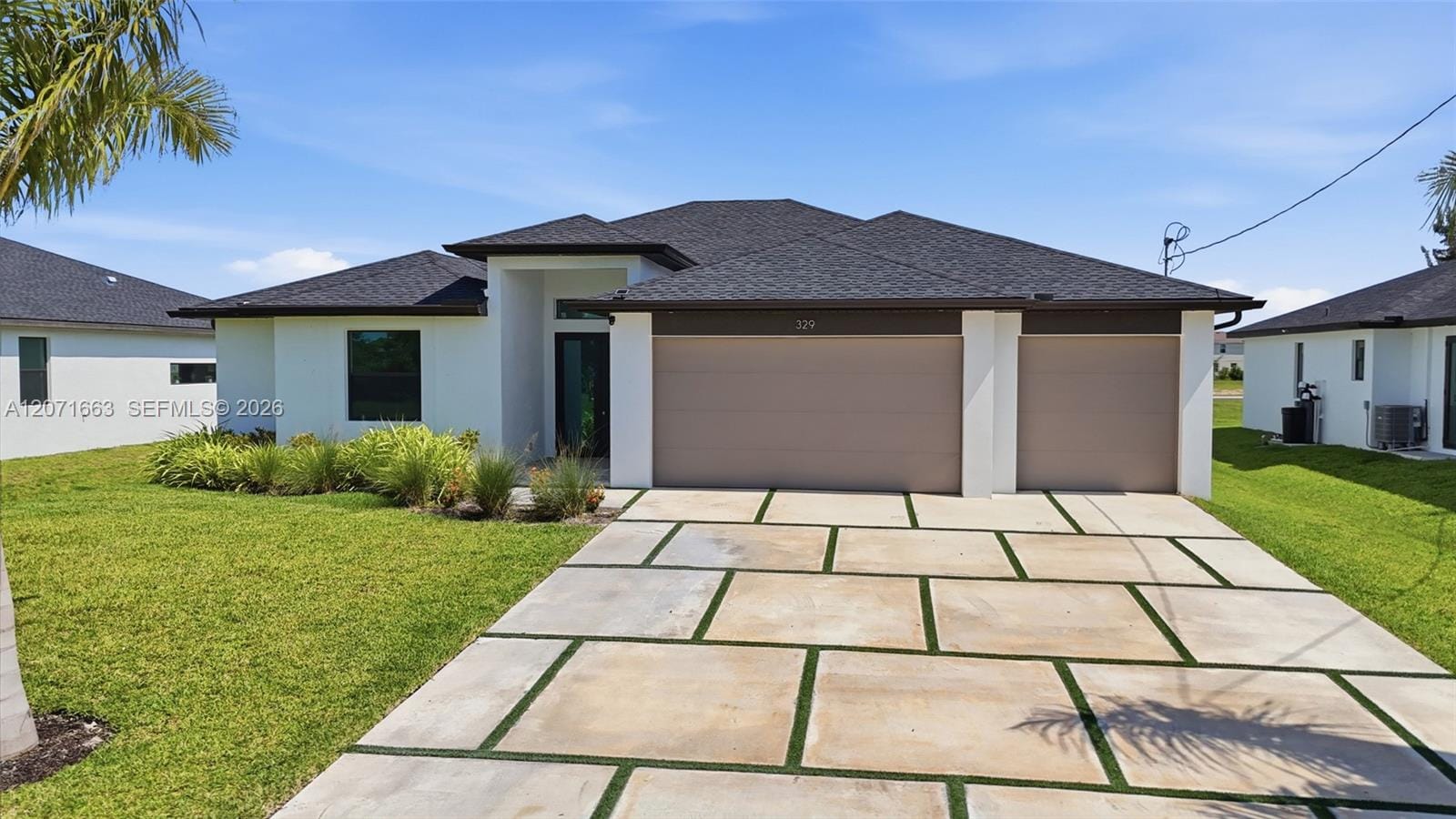 329 NE 15th Terrace, FL 33909