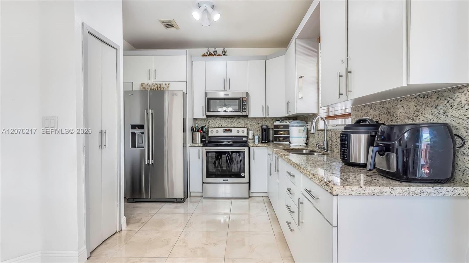 27255 SW 138th Court — photo 3