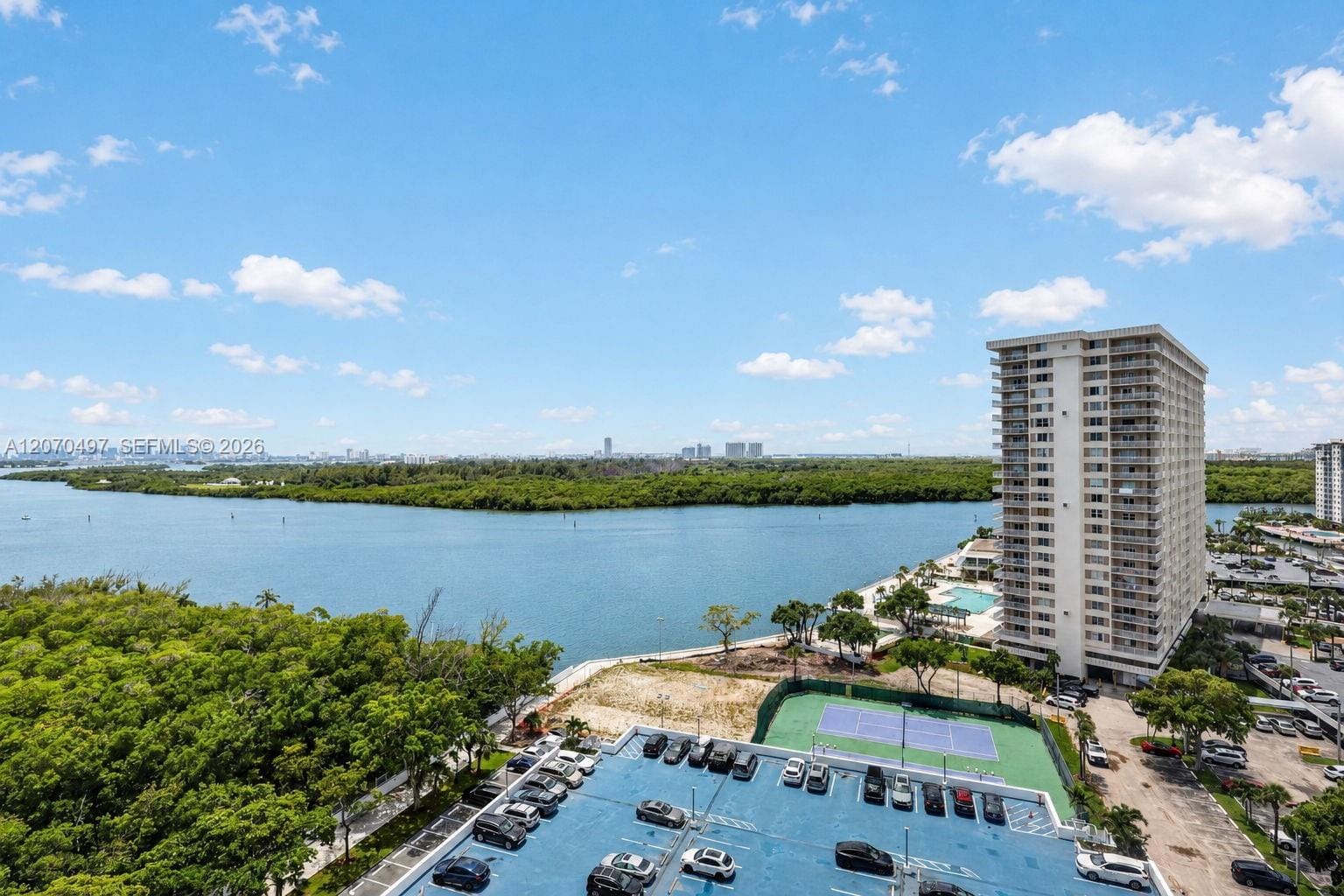 100 Bayview Drive 1626, Sunny Isles Beach, FL 33160 photo 23
