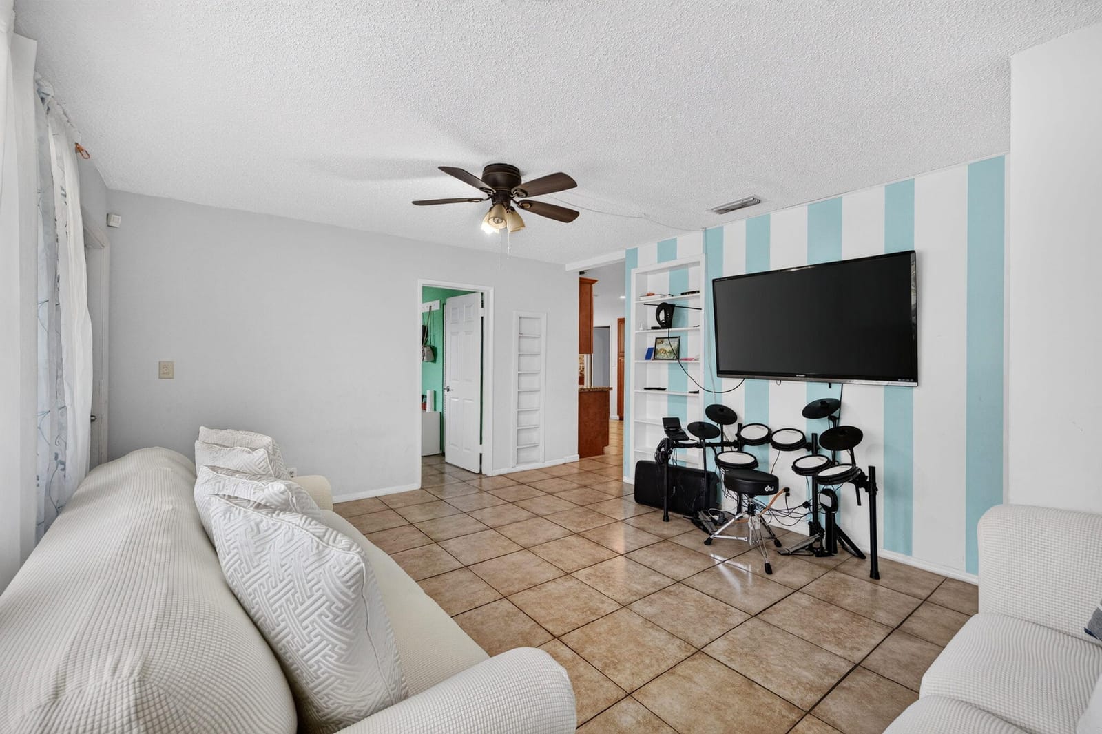 1501 NW 41ST Street — photo 9