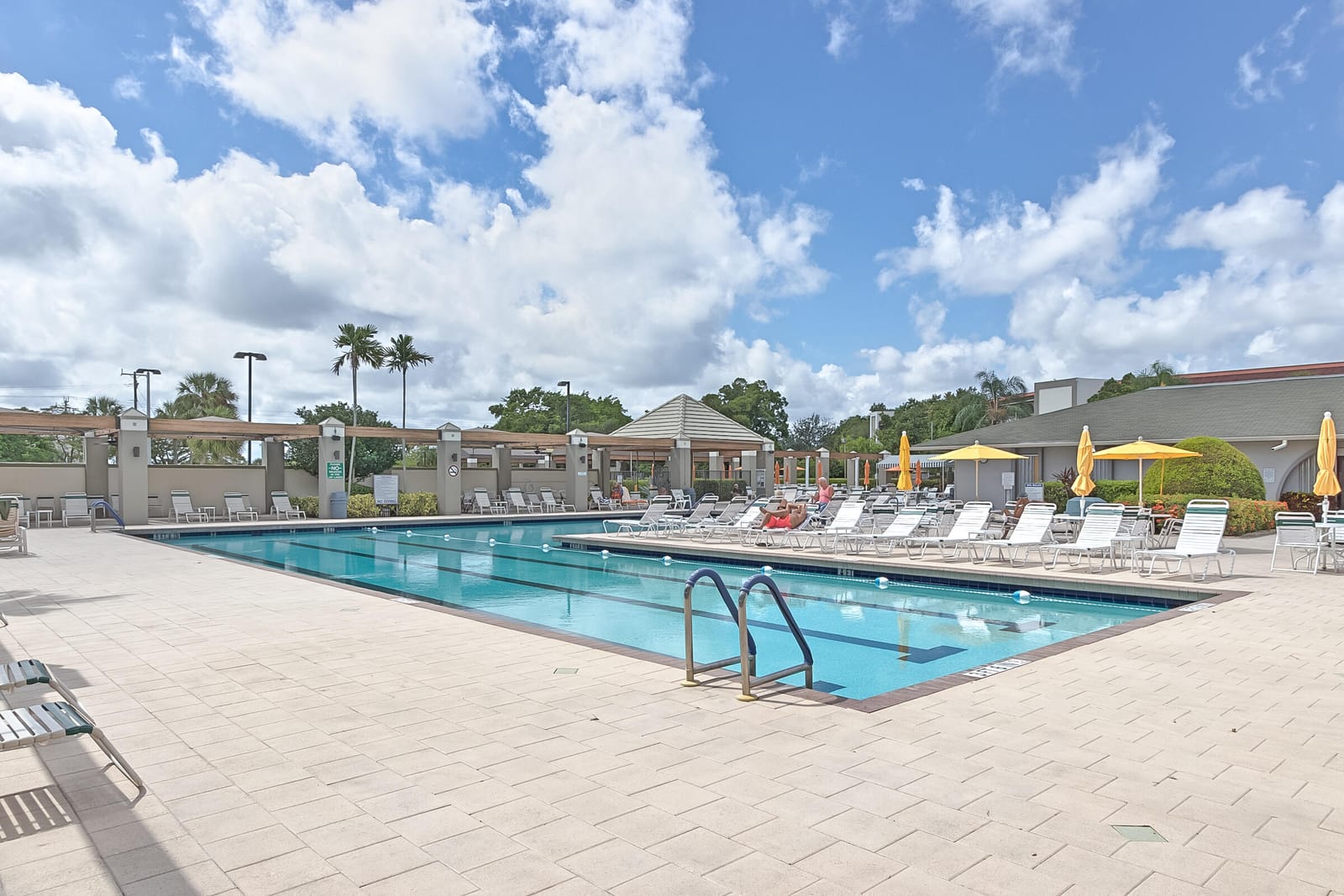 2904 VICTORIA Place L2, Coconut Creek, FL 33066