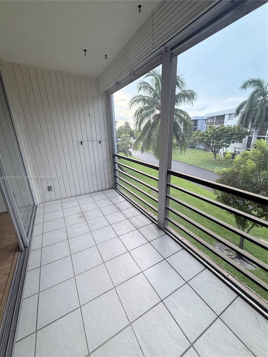 114 Royal Park Drive 3H, Oakland Park, FL 33309 photo 13