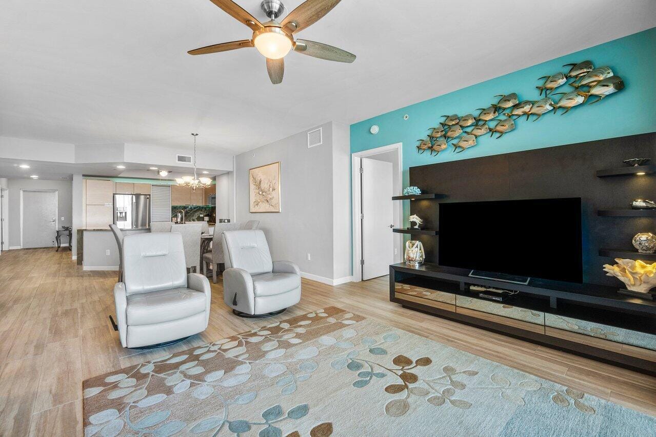 2640 Lake Shore Drive 711 — photo 10