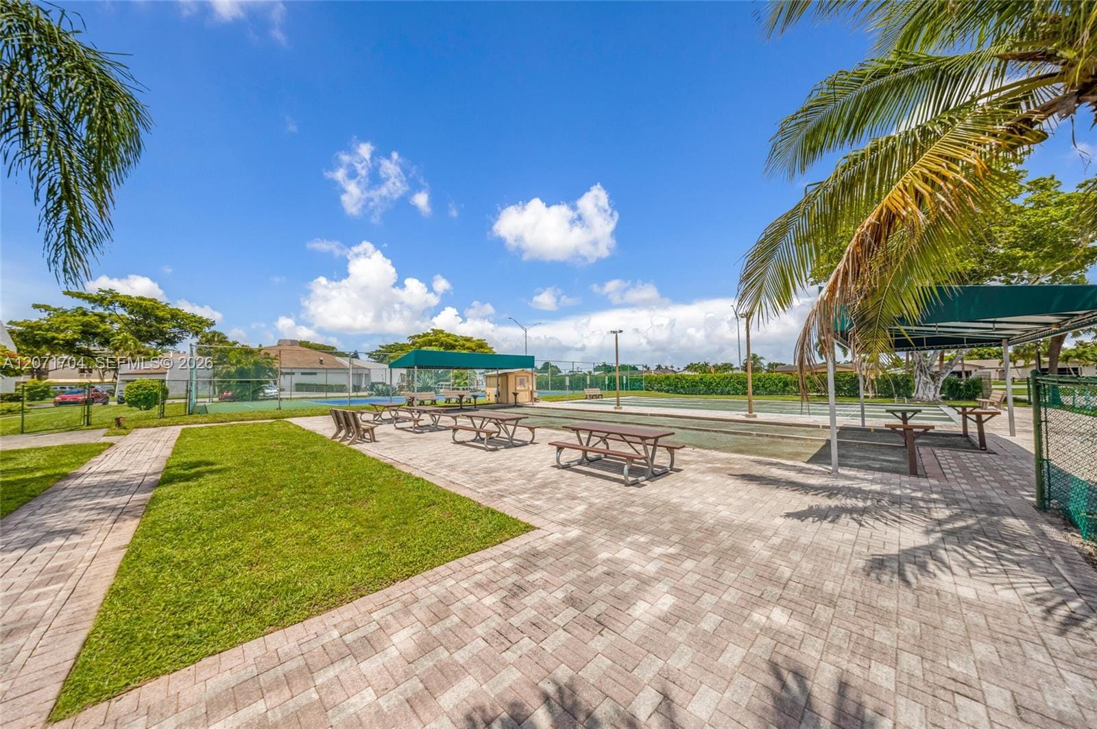 6750 Royal Palm Boulevard 106E, Margate, FL 33063 photo 17