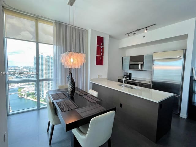 55 SE 6th Street 4102, 500 Brickell West, Miami, FL