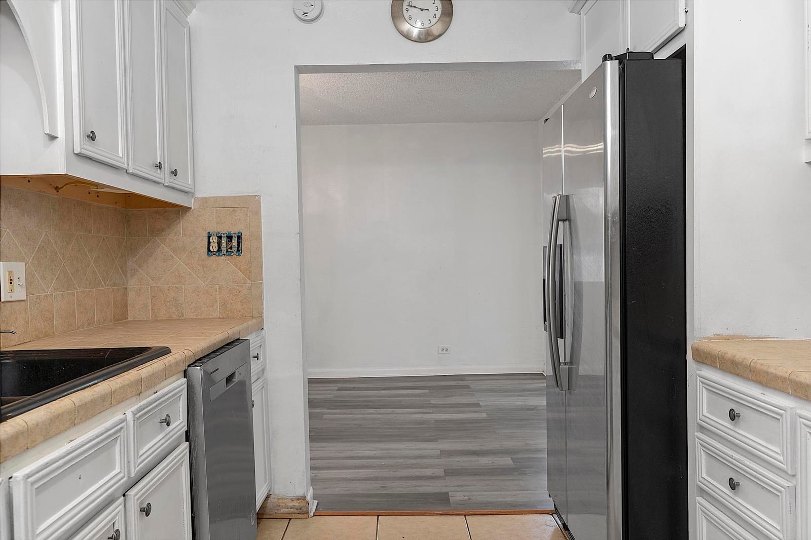 16025 NW 20TH Avenue, Miami Gardens, FL 33054 photo 18