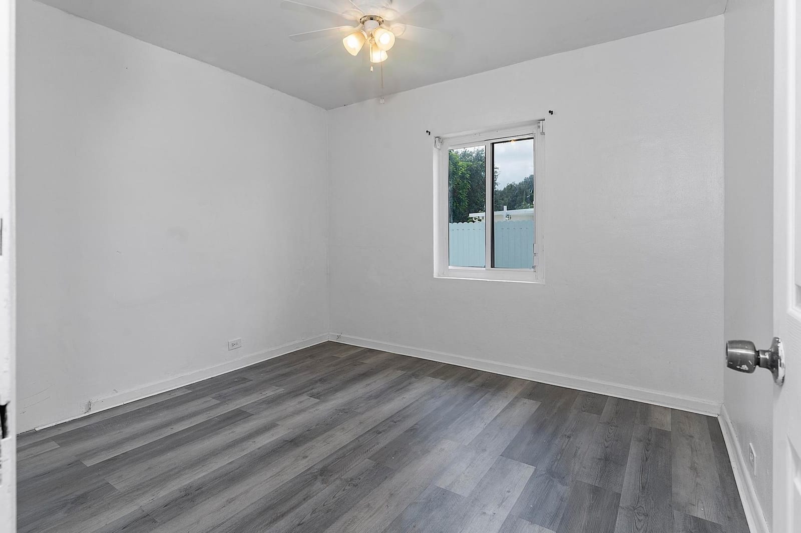 16025 NW 20TH Avenue, Miami Gardens, FL 33054 photo 27