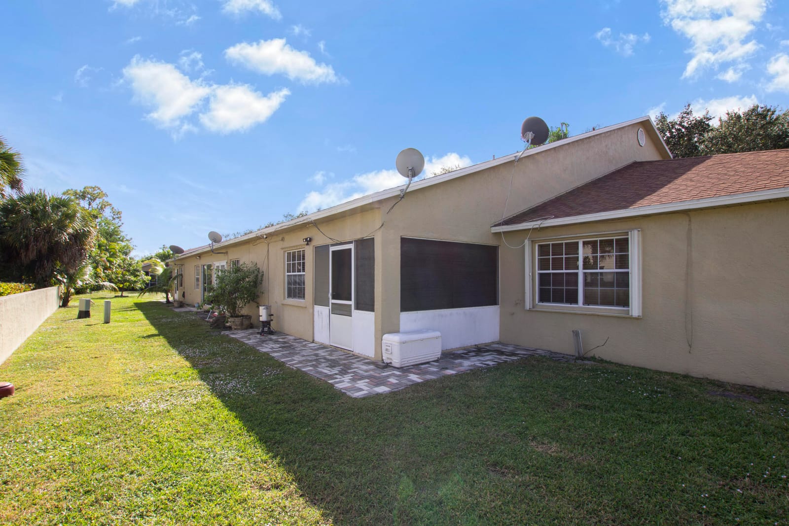 1905 MAPLEWOOD Drive, Greenacres, FL 33415 photo 12