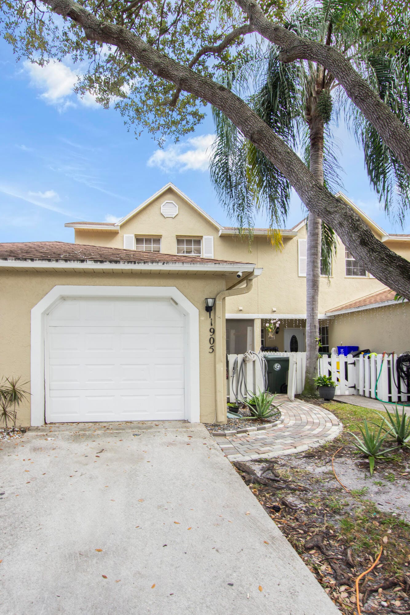 1905 MAPLEWOOD Drive, Greenacres, FL 33415 photo 13