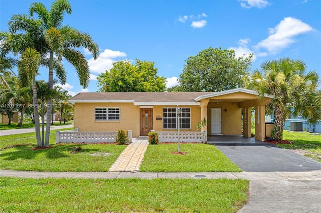 4700 NW 41st Place, Lauderdale Lakes, FL 33319