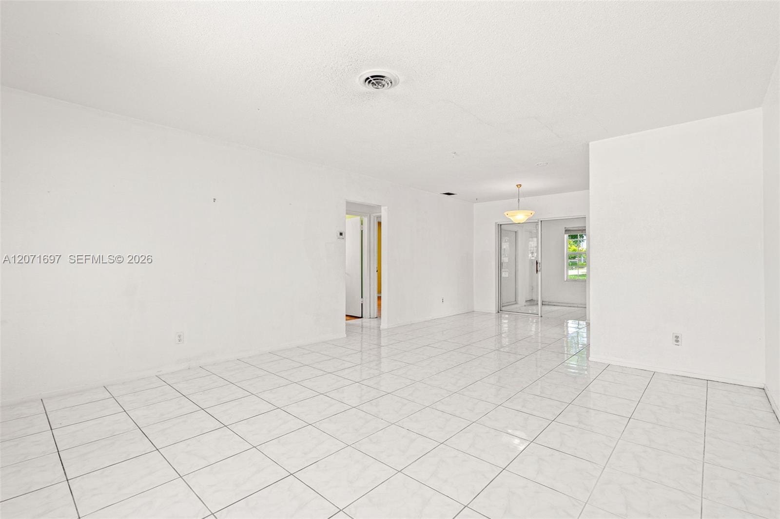 4700 NW 41st Place — photo 8
