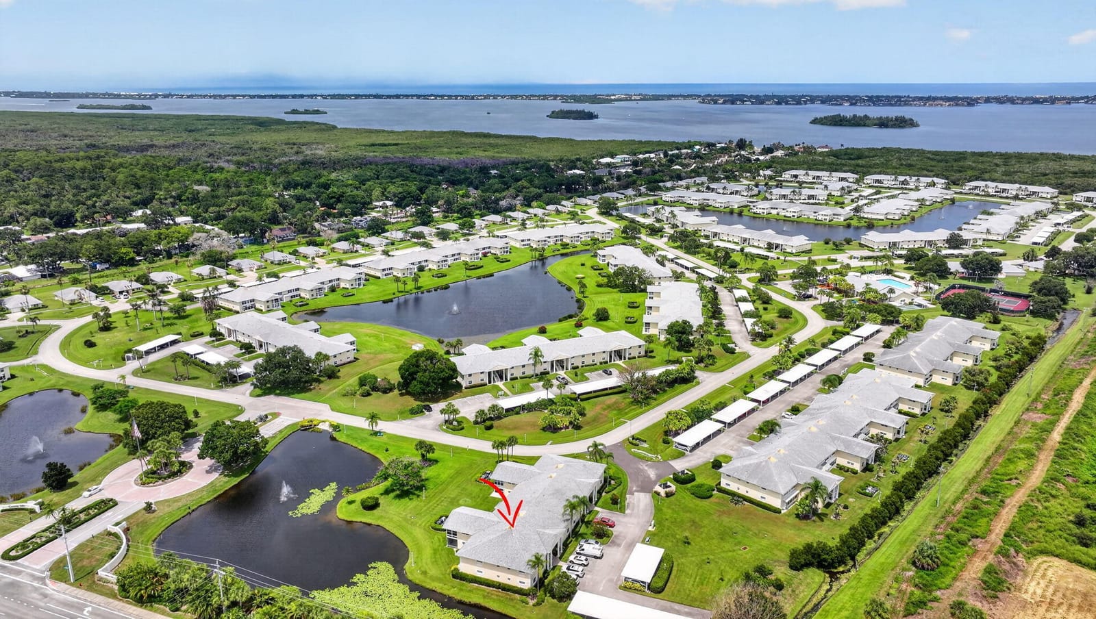 203 Grove Isle Circle, Vero Beach, FL 32962 photo 30