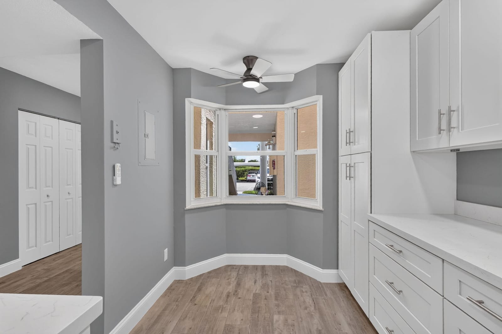 203 Grove Isle Circle — photo 7
