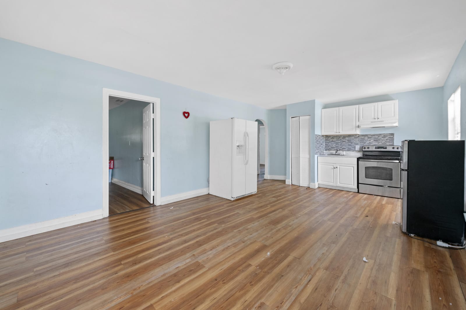 616 W 5TH Street, Riviera Beach, FL 33404 photo 4