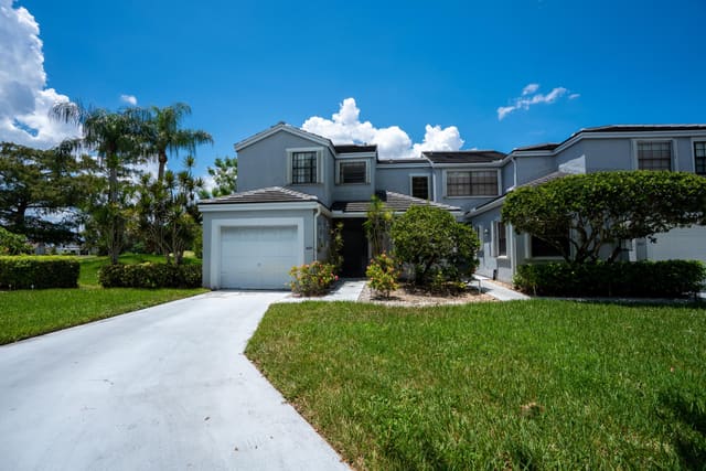 8429 NW 78TH Court, sold in Woodmont Tract 57, Tamarac, FL