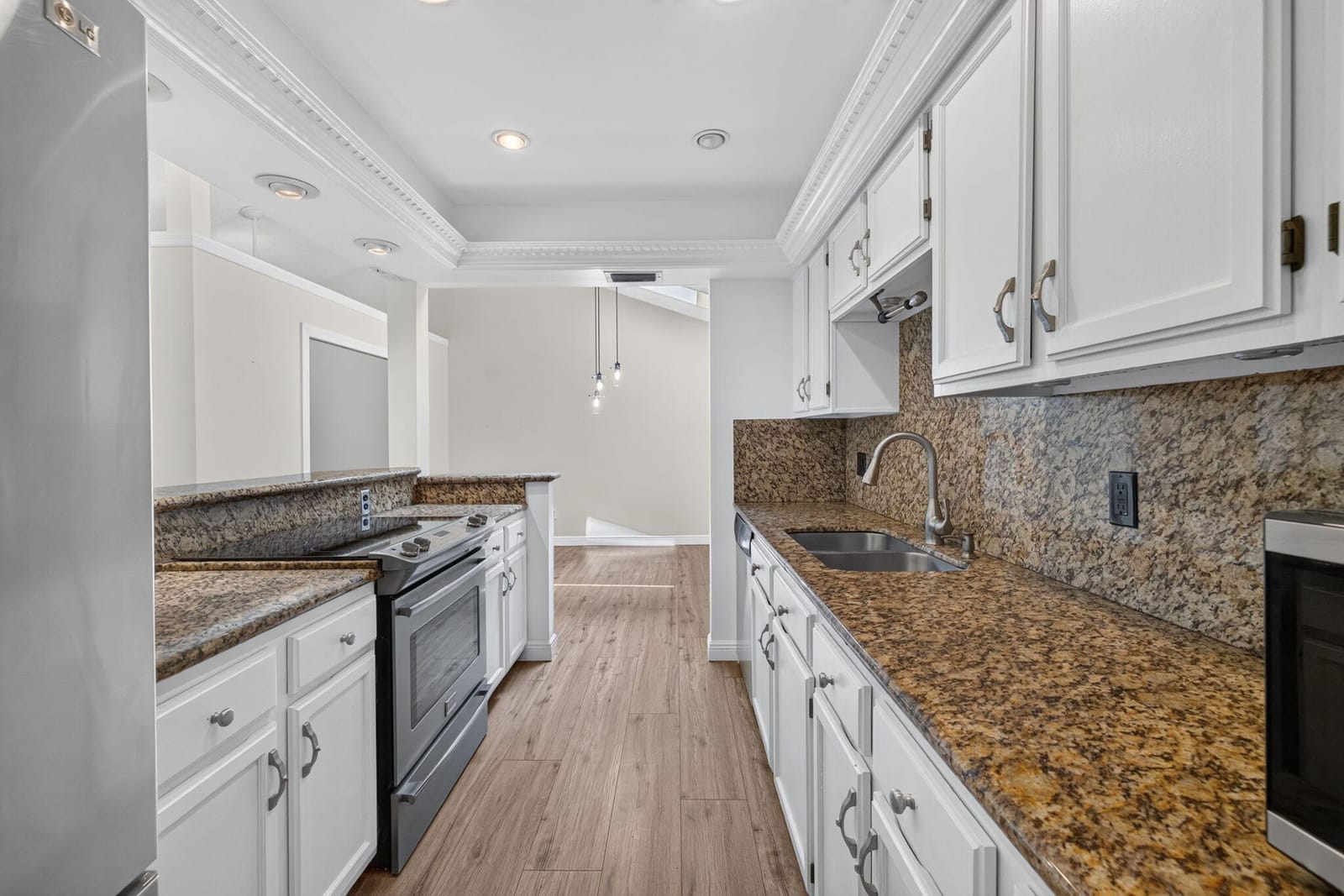 3007 BENT PINE Drive — photo 12
