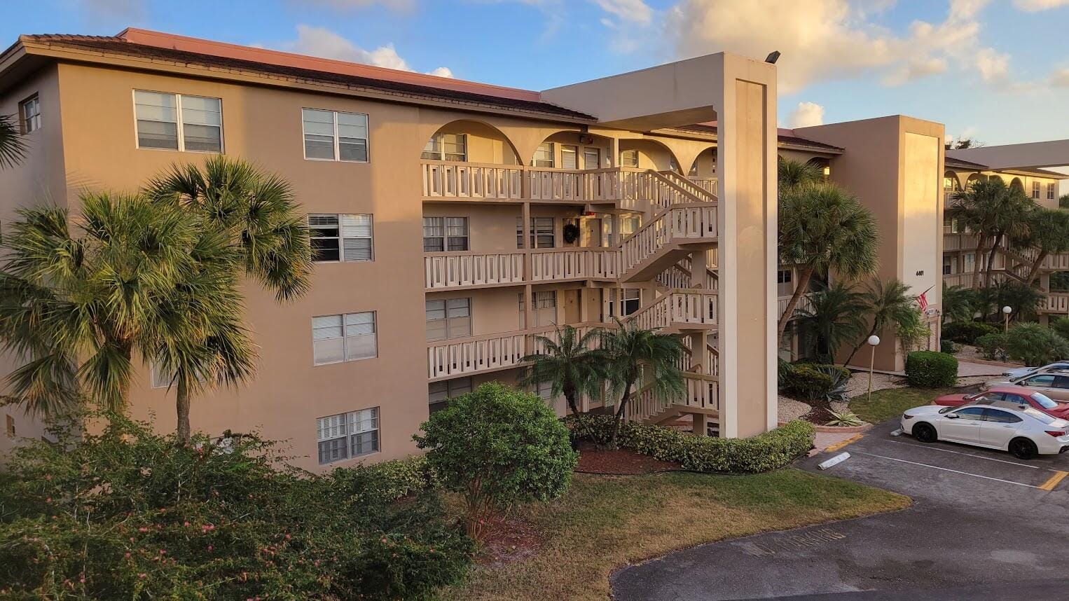 4401 MARTINIQUE Court D4 — photo 2