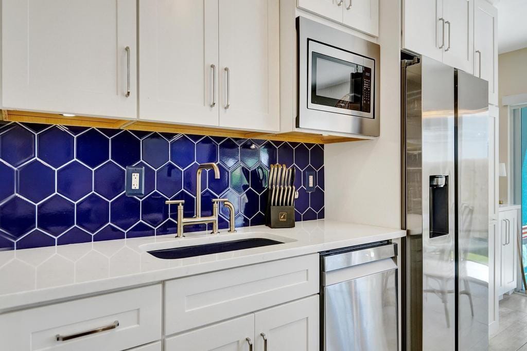 4549 N Ocean Drive 1 — photo 7