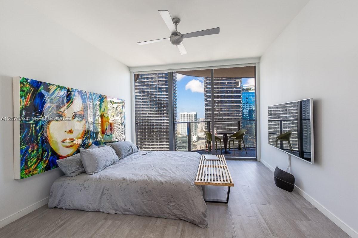 1000 Brickell Plaza 3512 — photo 3