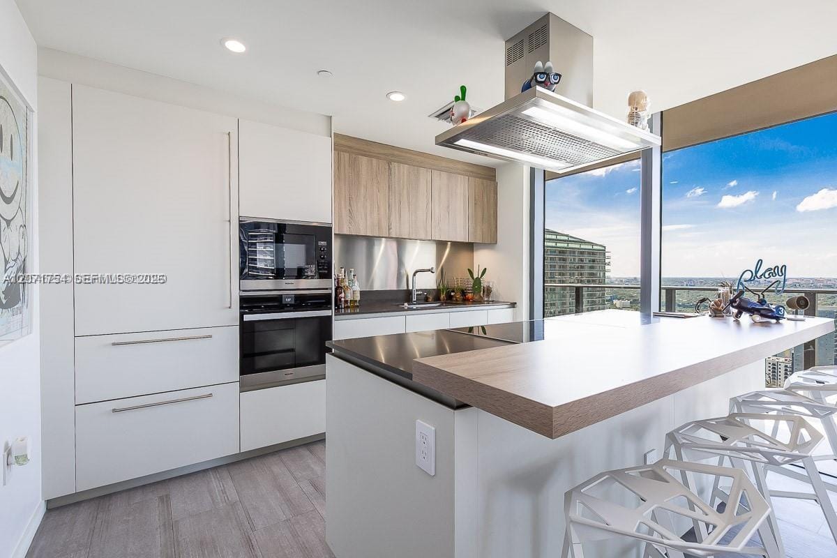 1000 Brickell Plaza 3512 — photo 5