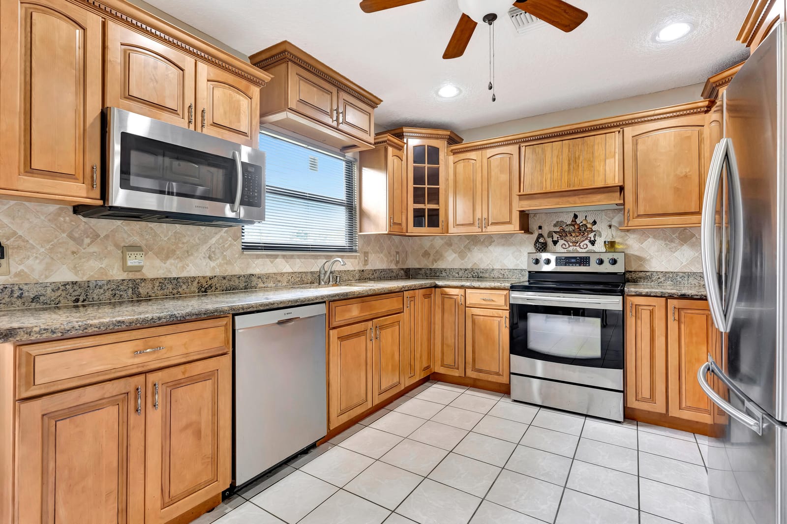 108 Lexington Drive, Royal Palm Beach, FL 33411 photo 18