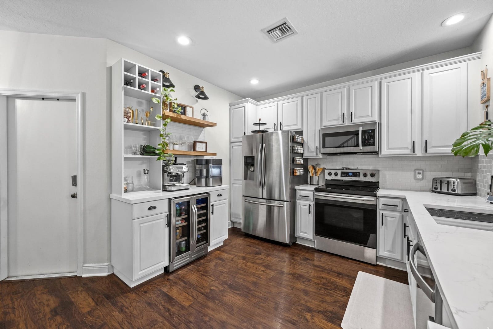 9037 Tremezzo Lane, Boynton Beach, FL 33472 photo 7