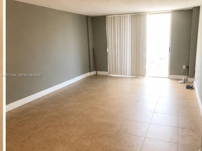 13155 Ixora Court 204, North Miami, FL 33181 photo 4