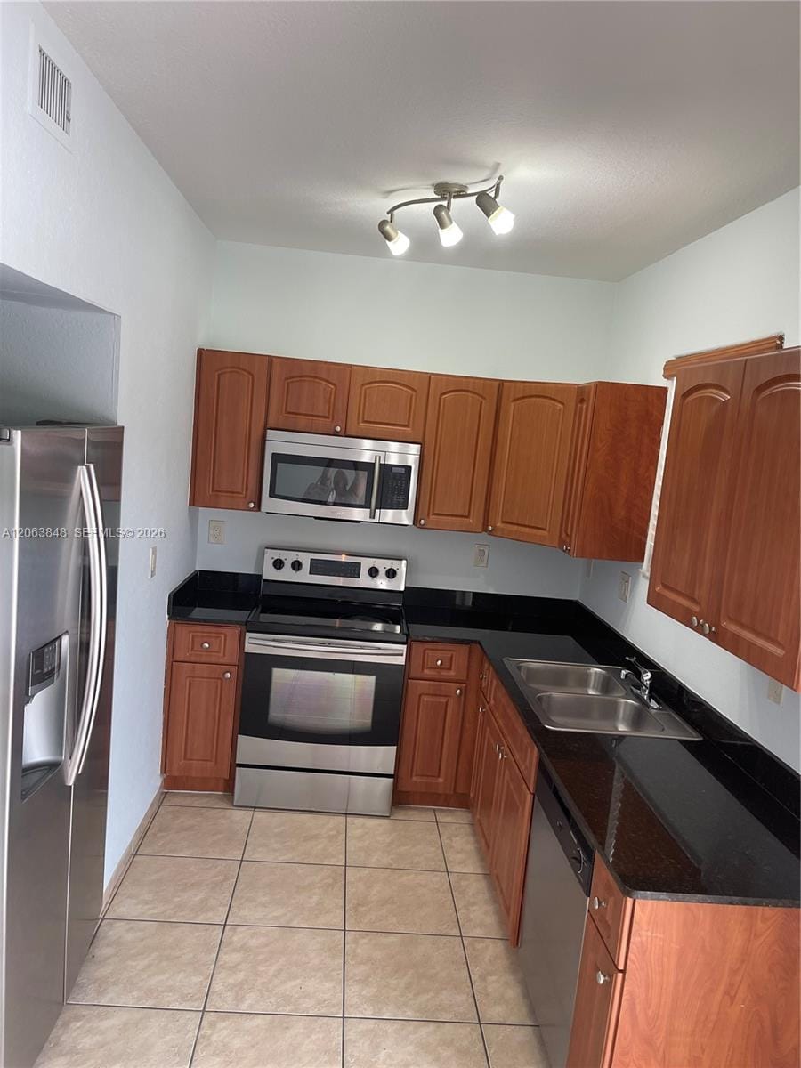 7380 NW 174th Terrace 204, Hialeah, FL 33015 photo 8