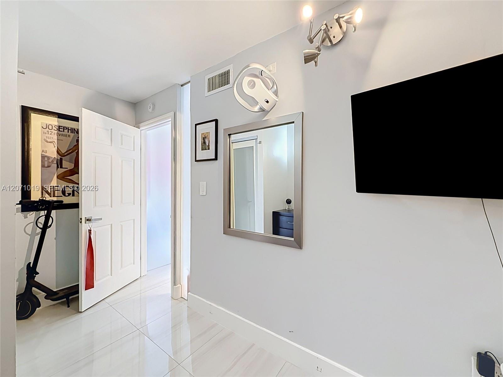 6900 Bay Drive 11G, Miami Beach, FL 33141 photo 19