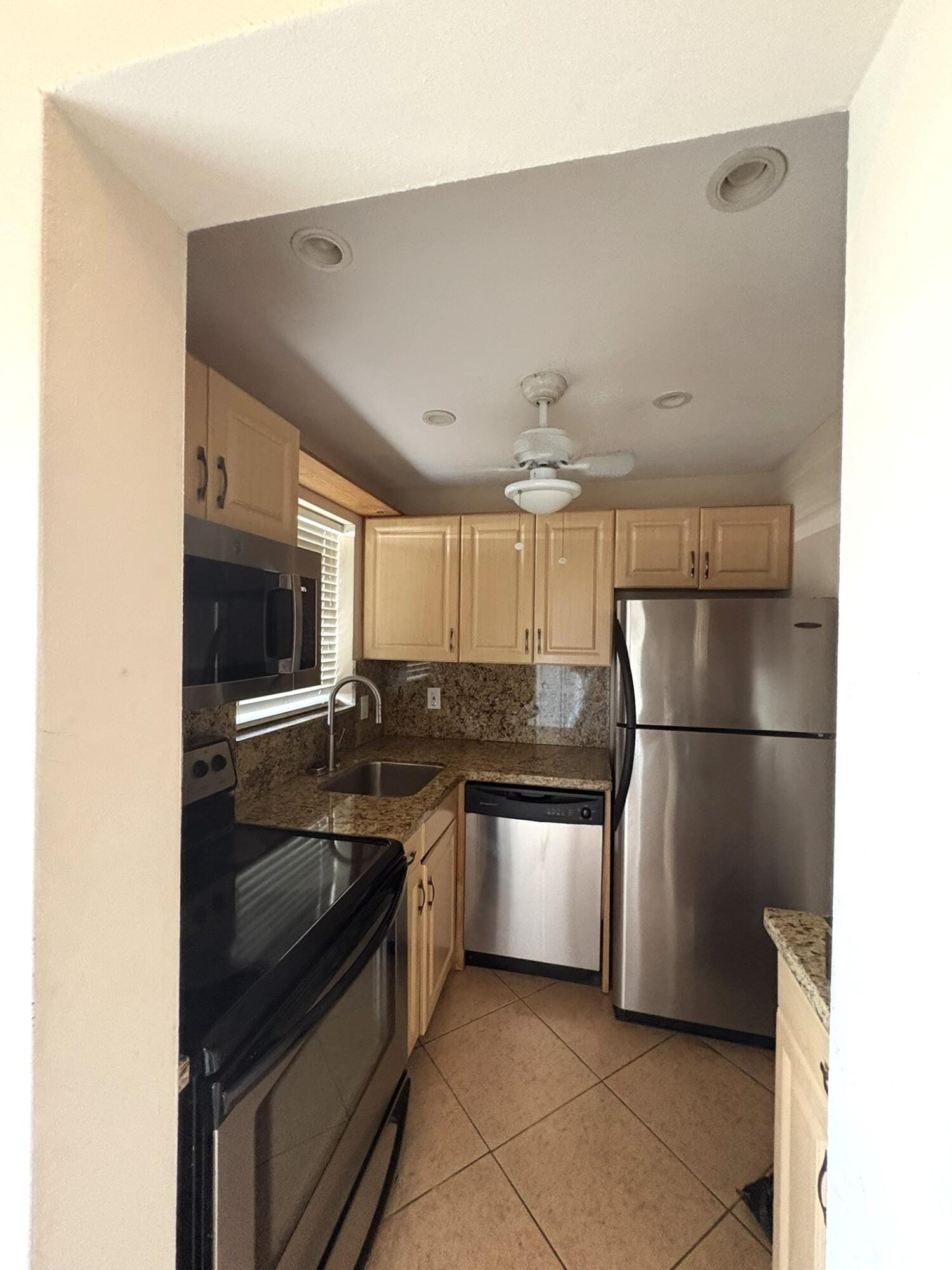 2650 W GOLF Boulevard 165 — photo 6