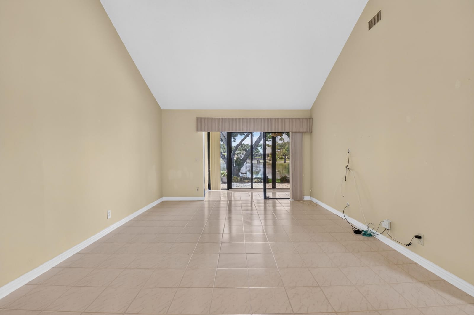 10884 LAKE FRONT Place, Boca Raton, FL 33498 photo 19