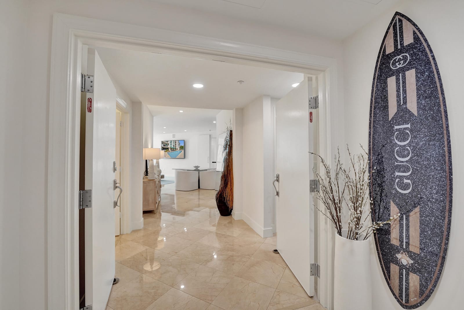 410 Hendricks Isle 203, Fort Lauderdale, FL 33301