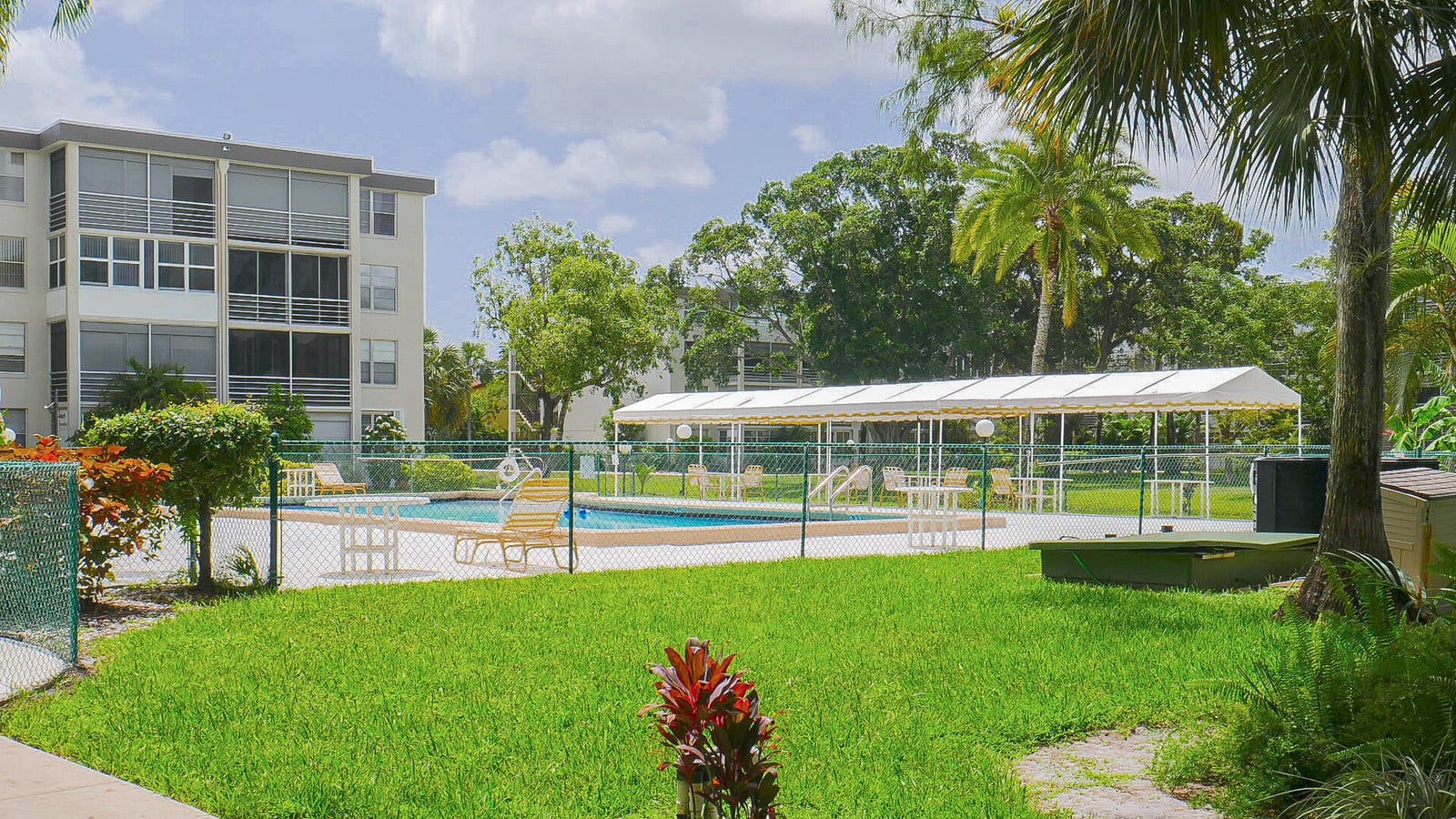 4851 NW 26th Court 336, Lauderdale Lakes, FL 33313 photo 18
