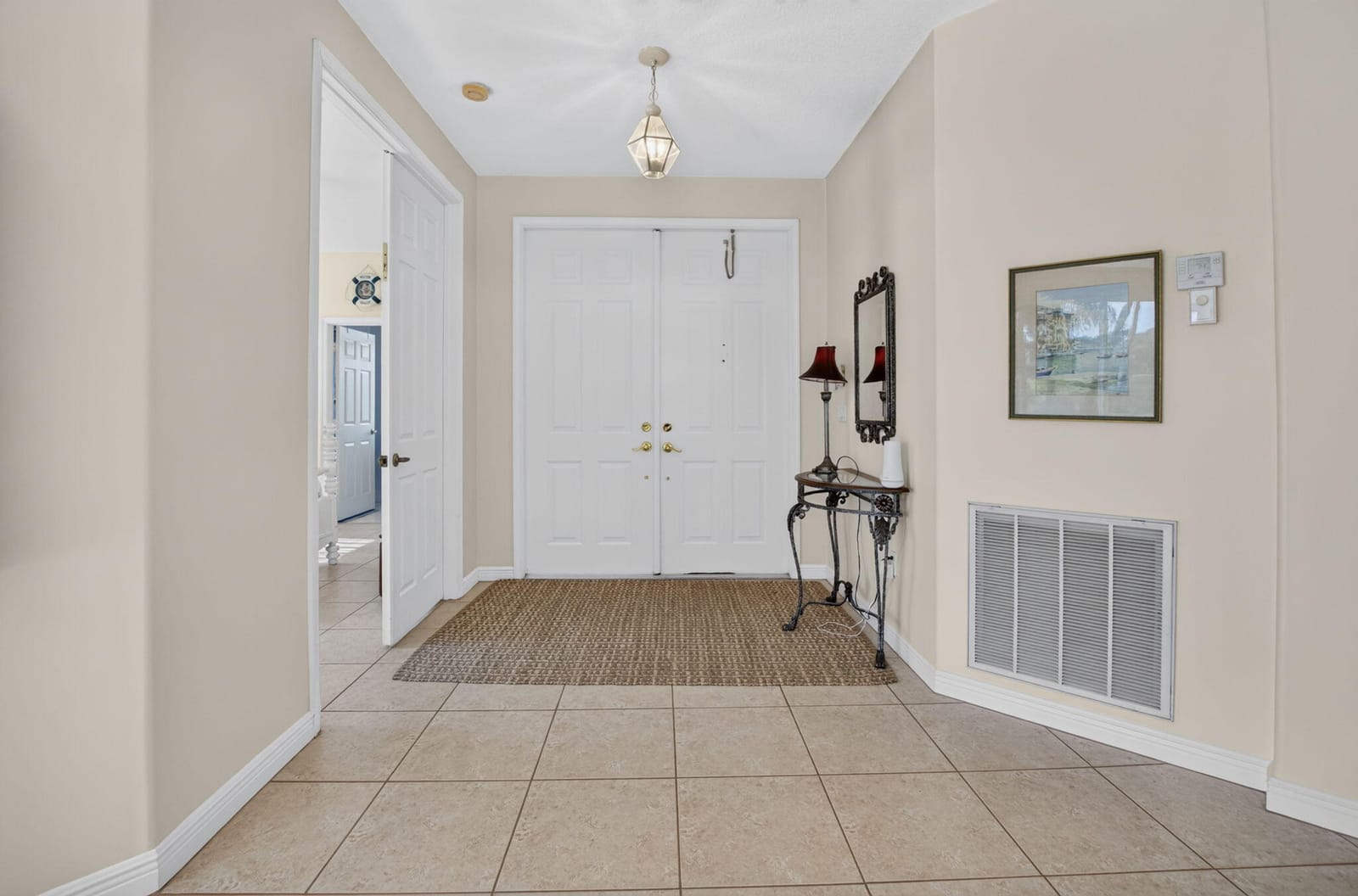 7541 DOWNWINDS Lane — photo 3