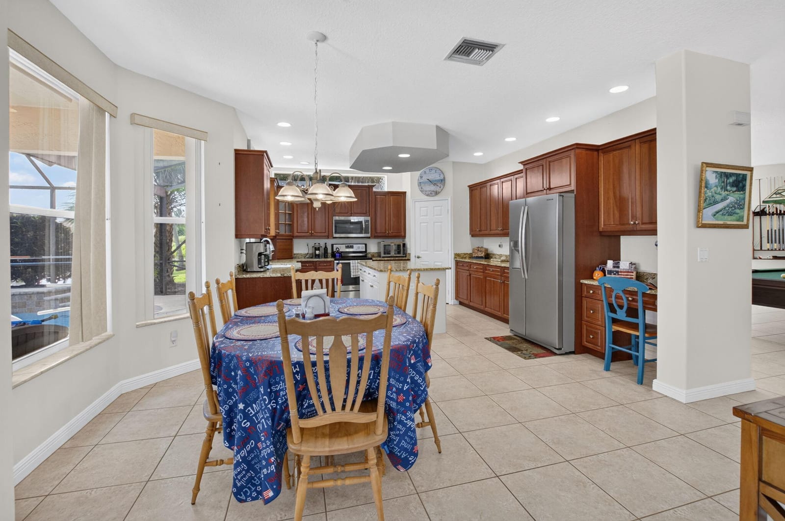 7541 DOWNWINDS Lane — photo 9