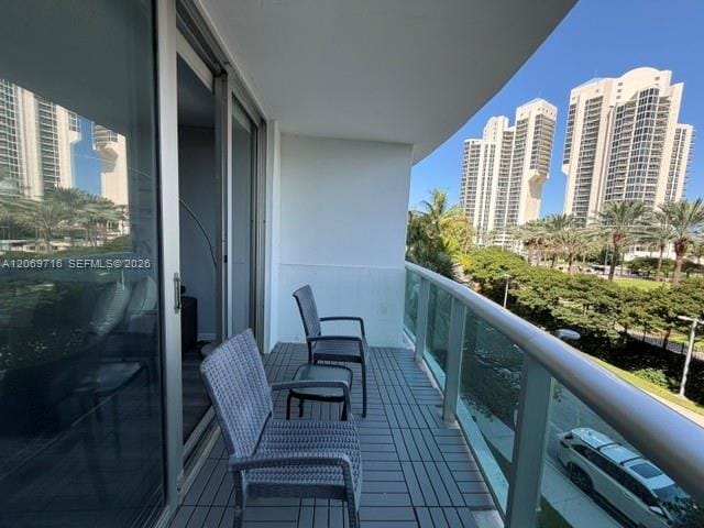 19370 Collins Avenue 321, Sunny Isles Beach, FL 33160 photo 2