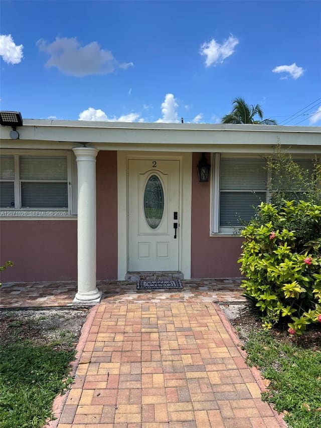 6101 Rodman Street 2, Hollywood, FL 33023