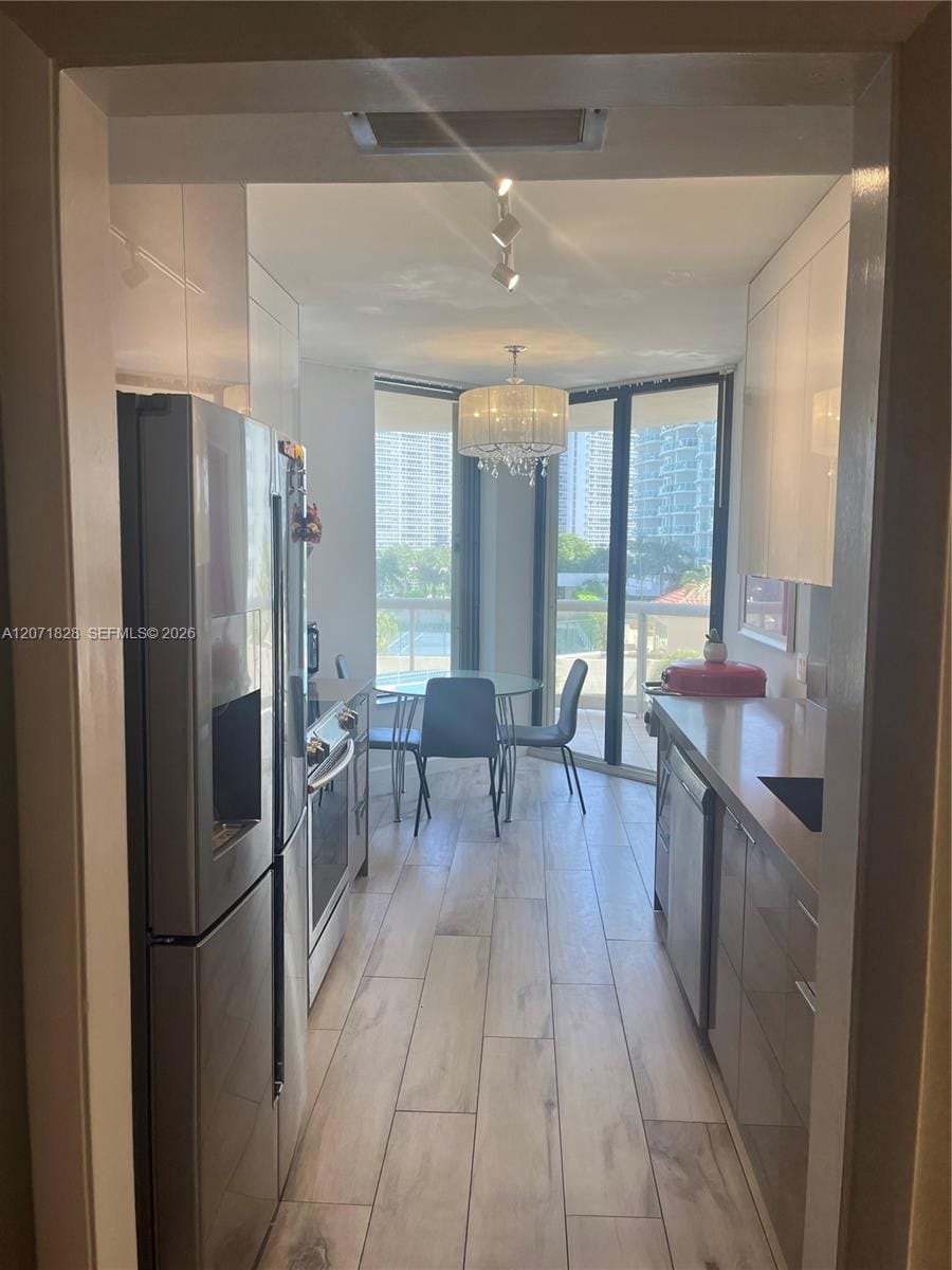 20191 E Country Club Drive 503, Aventura, FL 33180 photo 14
