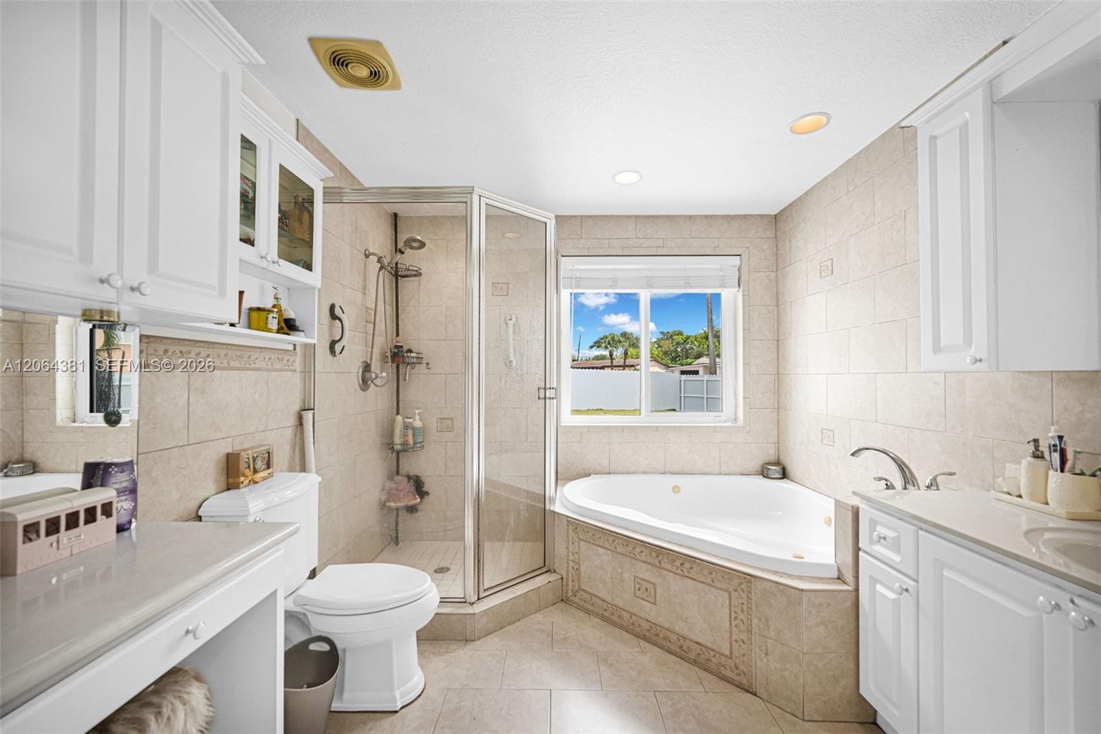 8251 NW 185th Street, Hialeah, FL 33015 photo 22