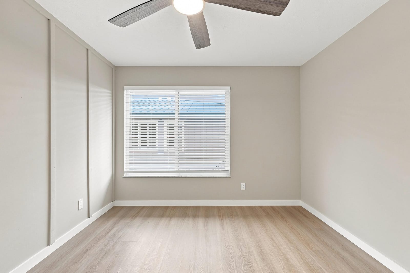 1180 CARLTON Court 206A — photo 12
