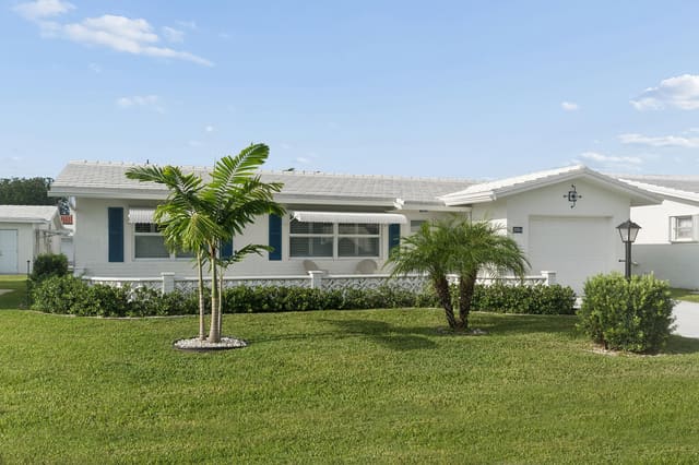 2084 SW 13th Terrace, sold in Palm Beach Leisureville Replat, Boynton Beach, FL
