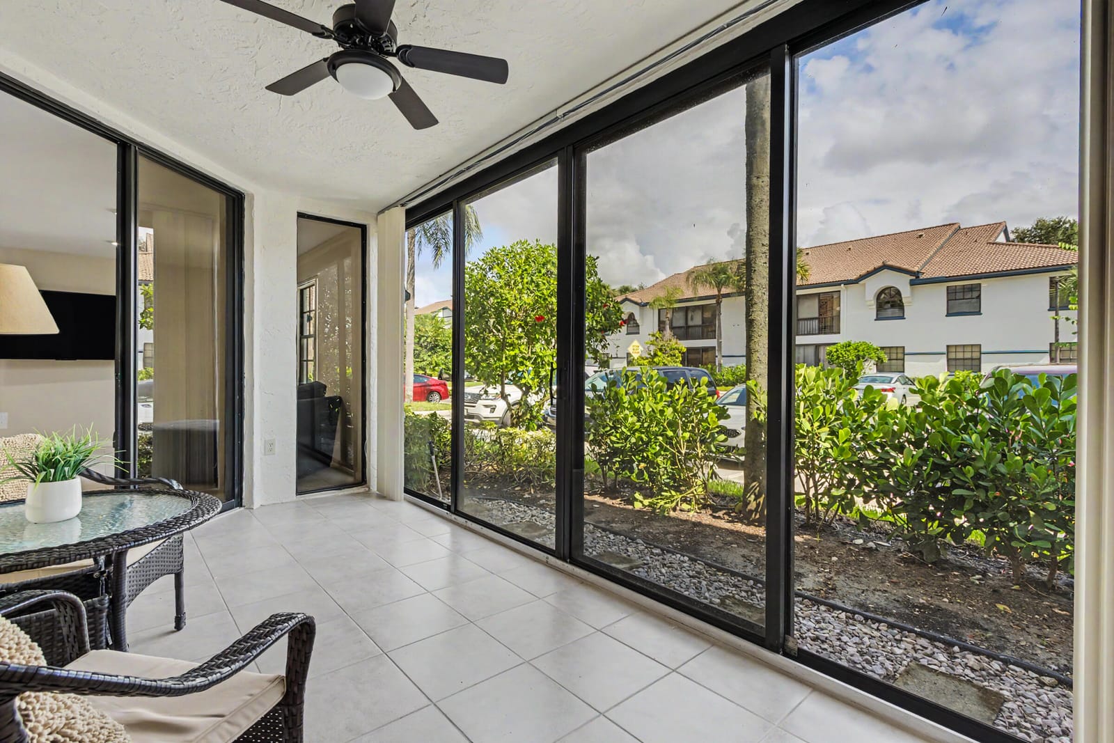 5136 FLORIA Drive H — photo 12