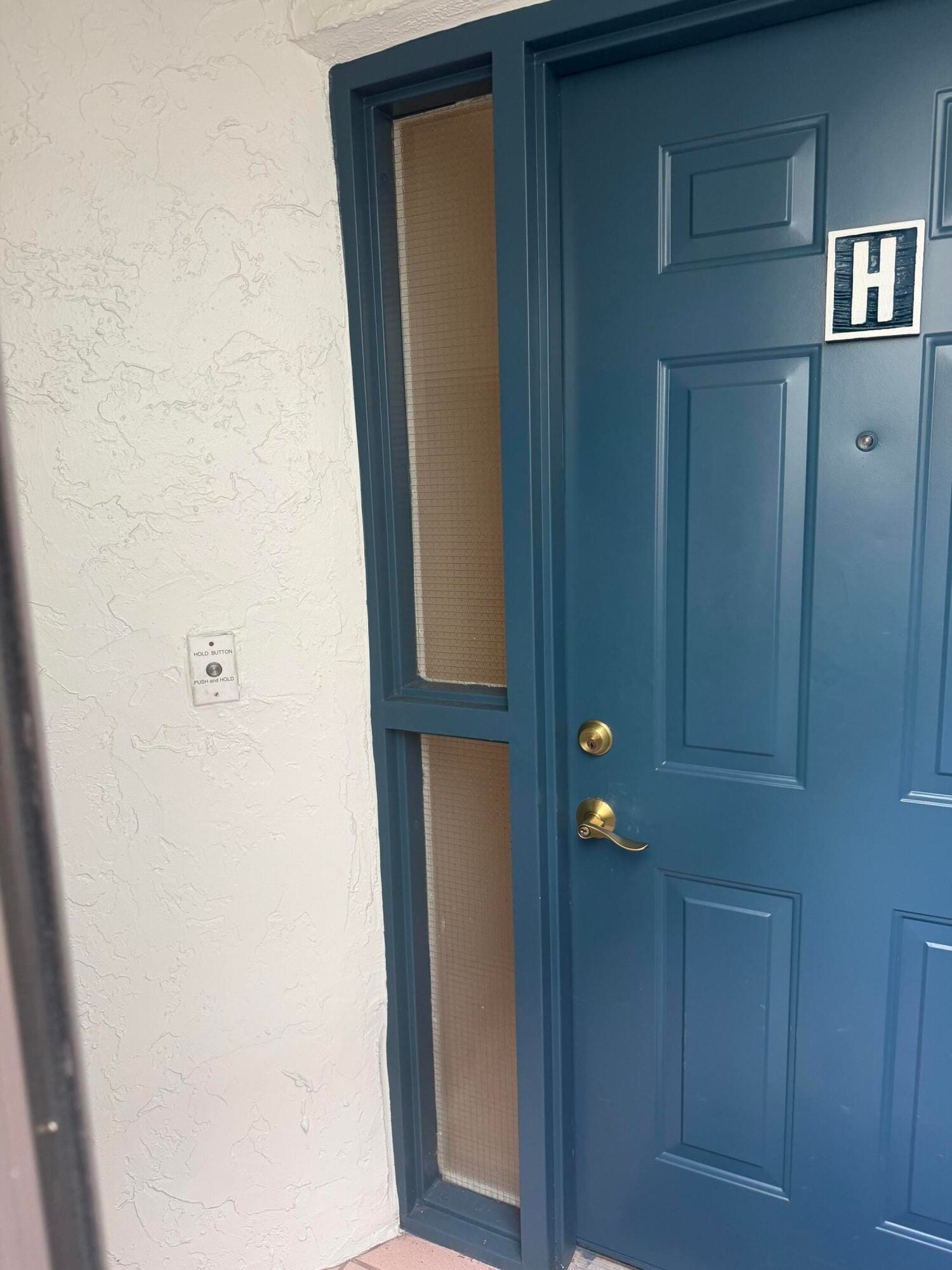 5136 FLORIA Drive H — photo 3