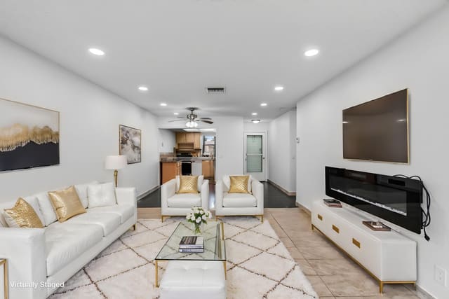 2522 Emory Dr Drive E I, West Palm Beach, FL 33415