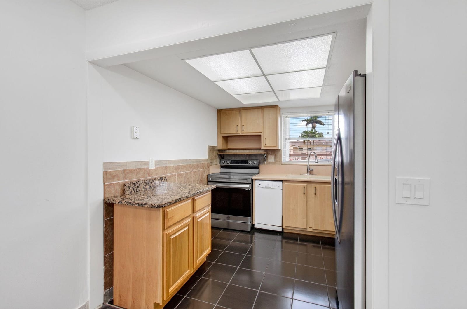 2522 Emory Dr Drive E I — photo 12